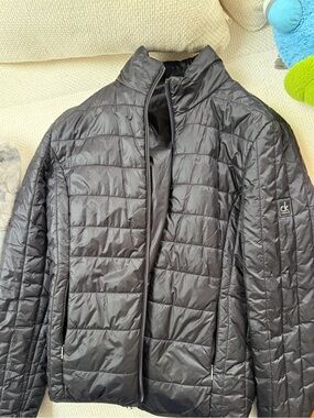 Calvin Klein Unisex Black Quilted Reversible Lightweight Puffer Jacket